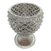Detailed foot glass