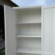 Armoire parisienne blanche