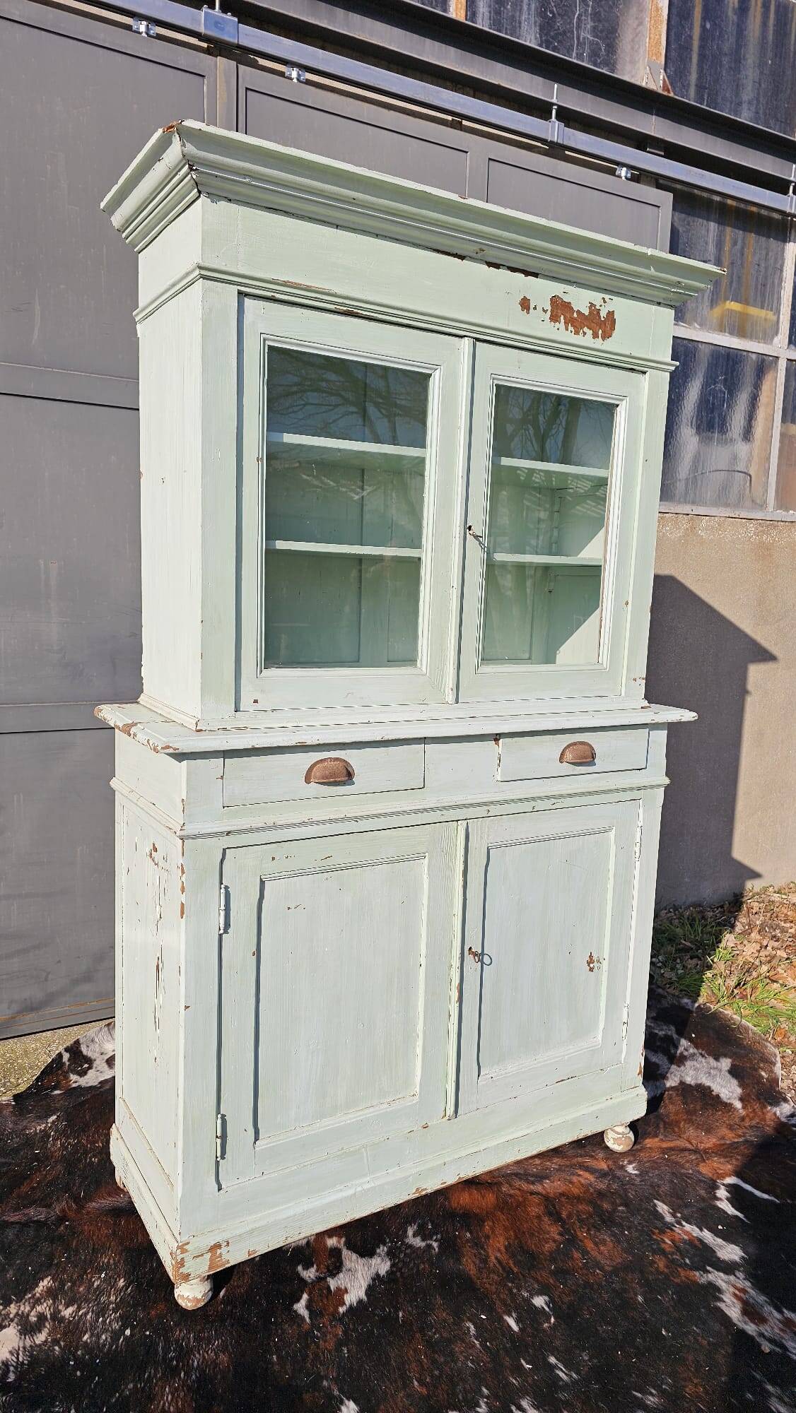 2 body sideboard in water green color