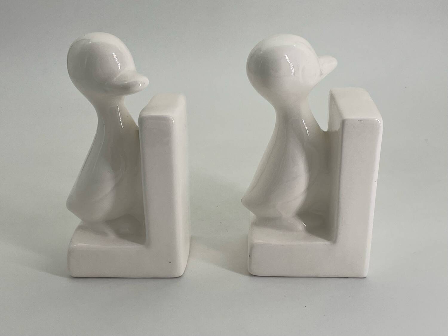 Vintage ceramic duck bookend