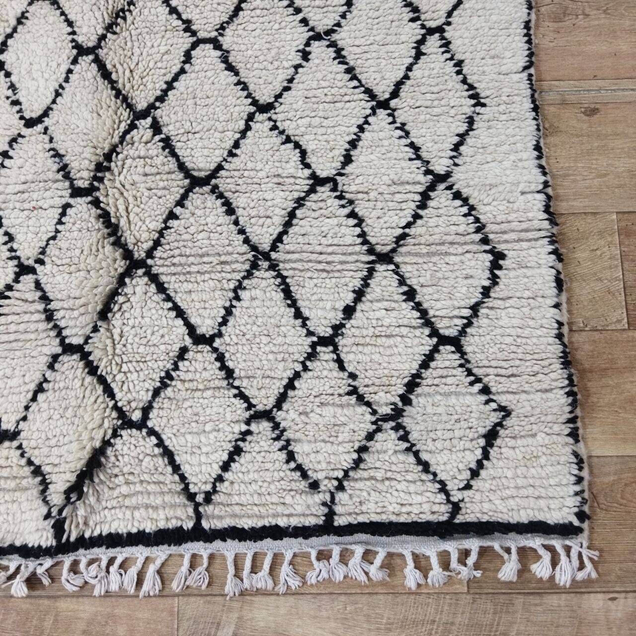 Handmade wool Berber rug 220 X 130 CM