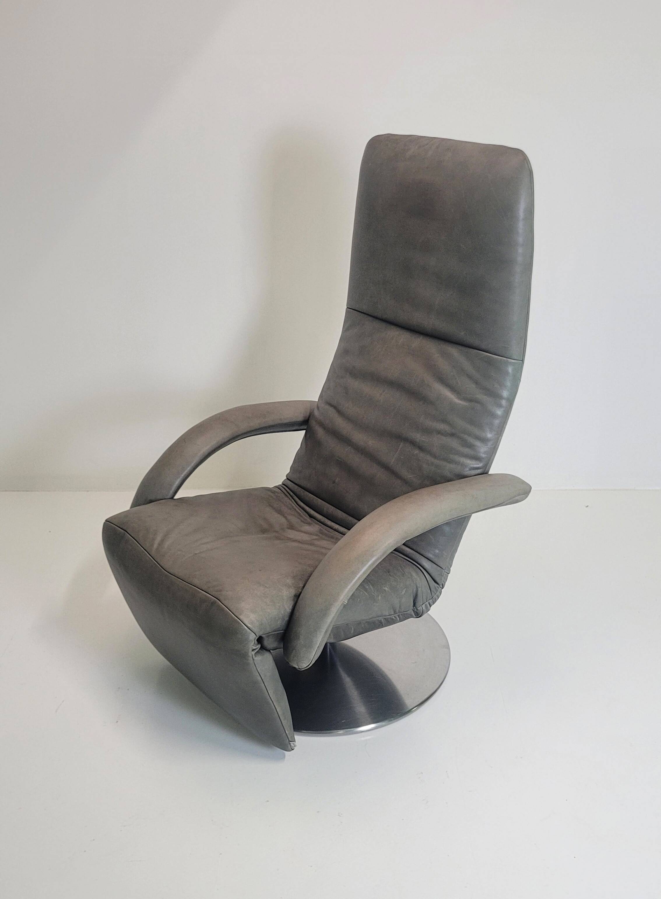 Jori Yoga Recliner – Mono-Move