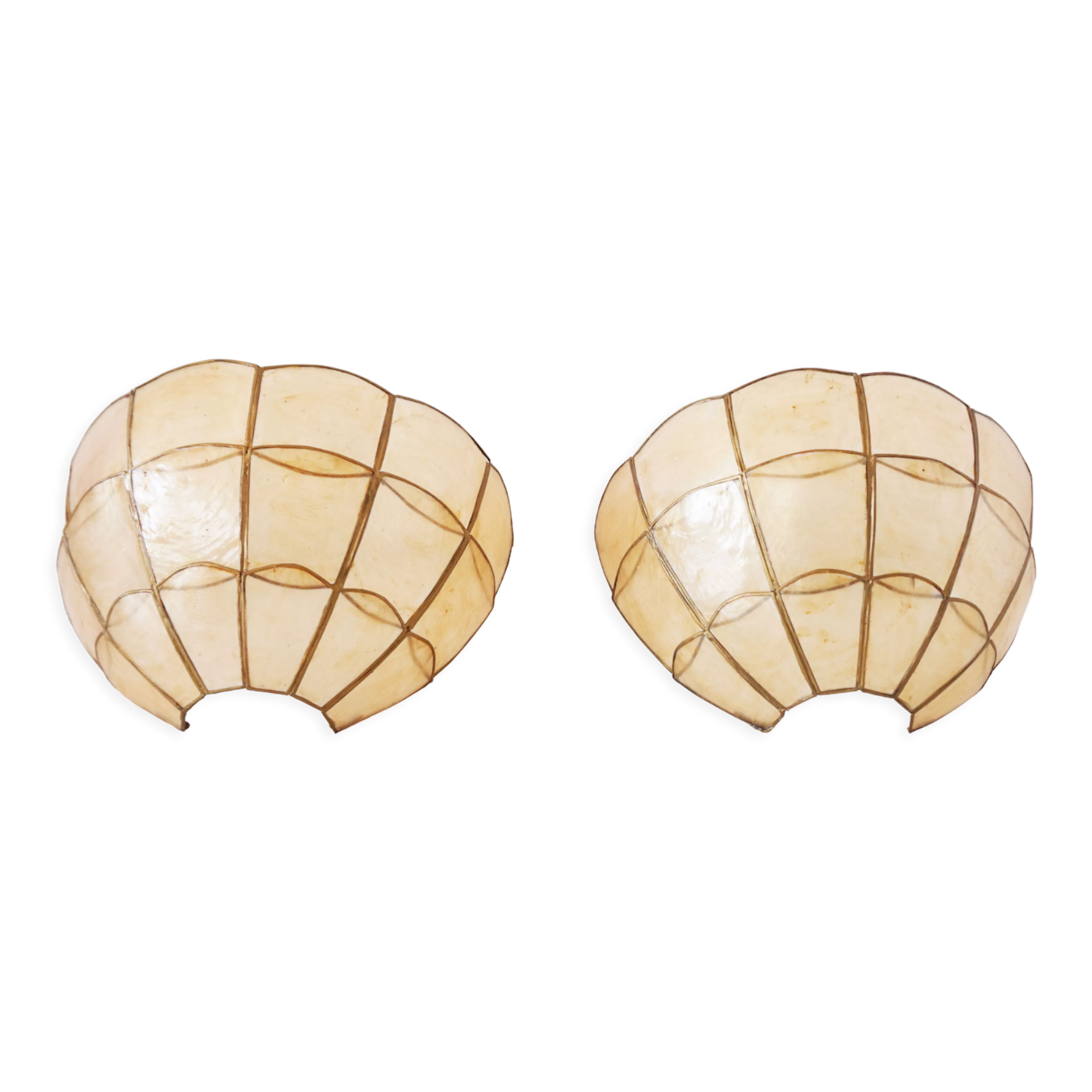 Paire d'appliques en nacre coquillage