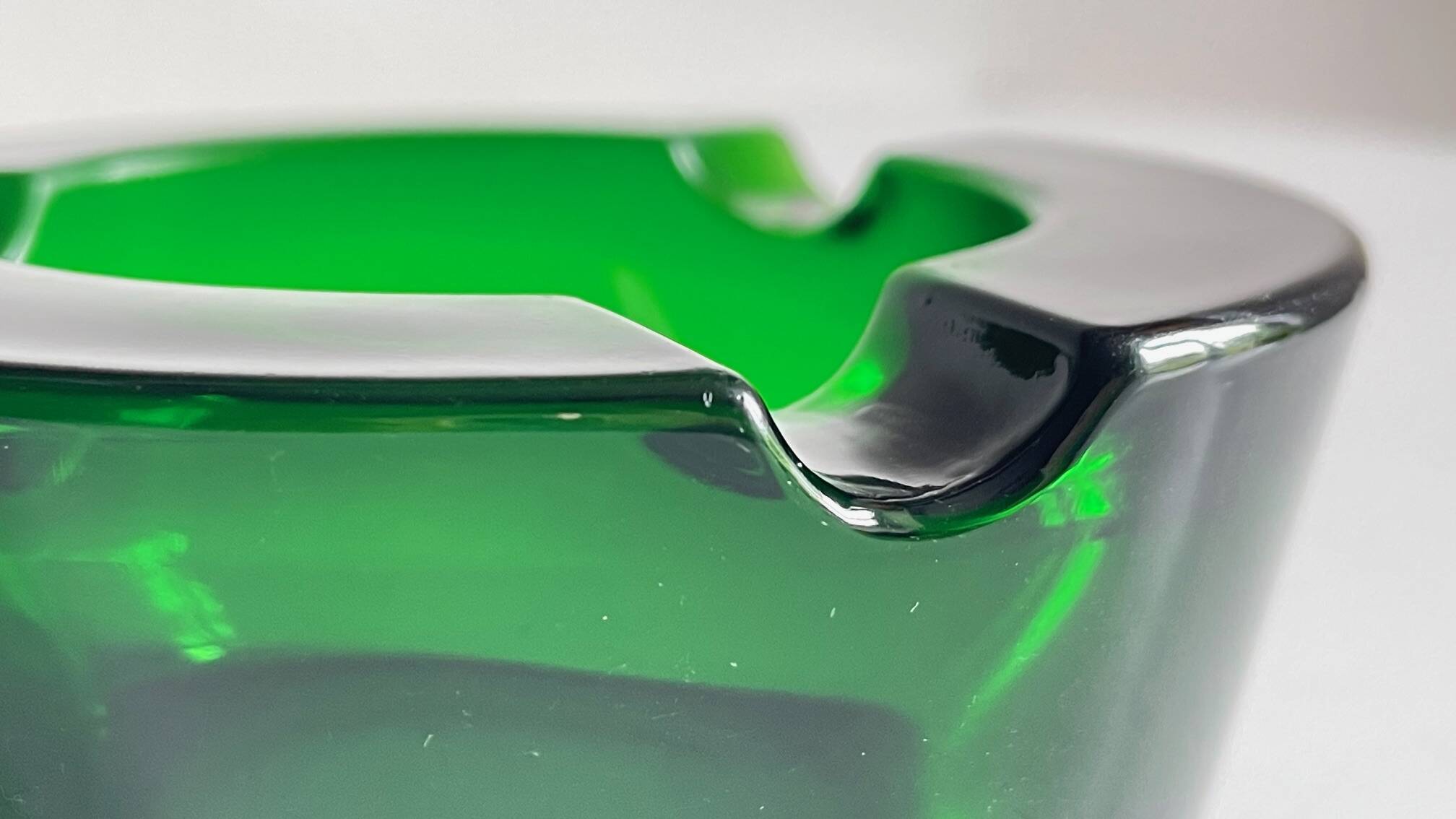 ASH TRAY Green Glass Vintage