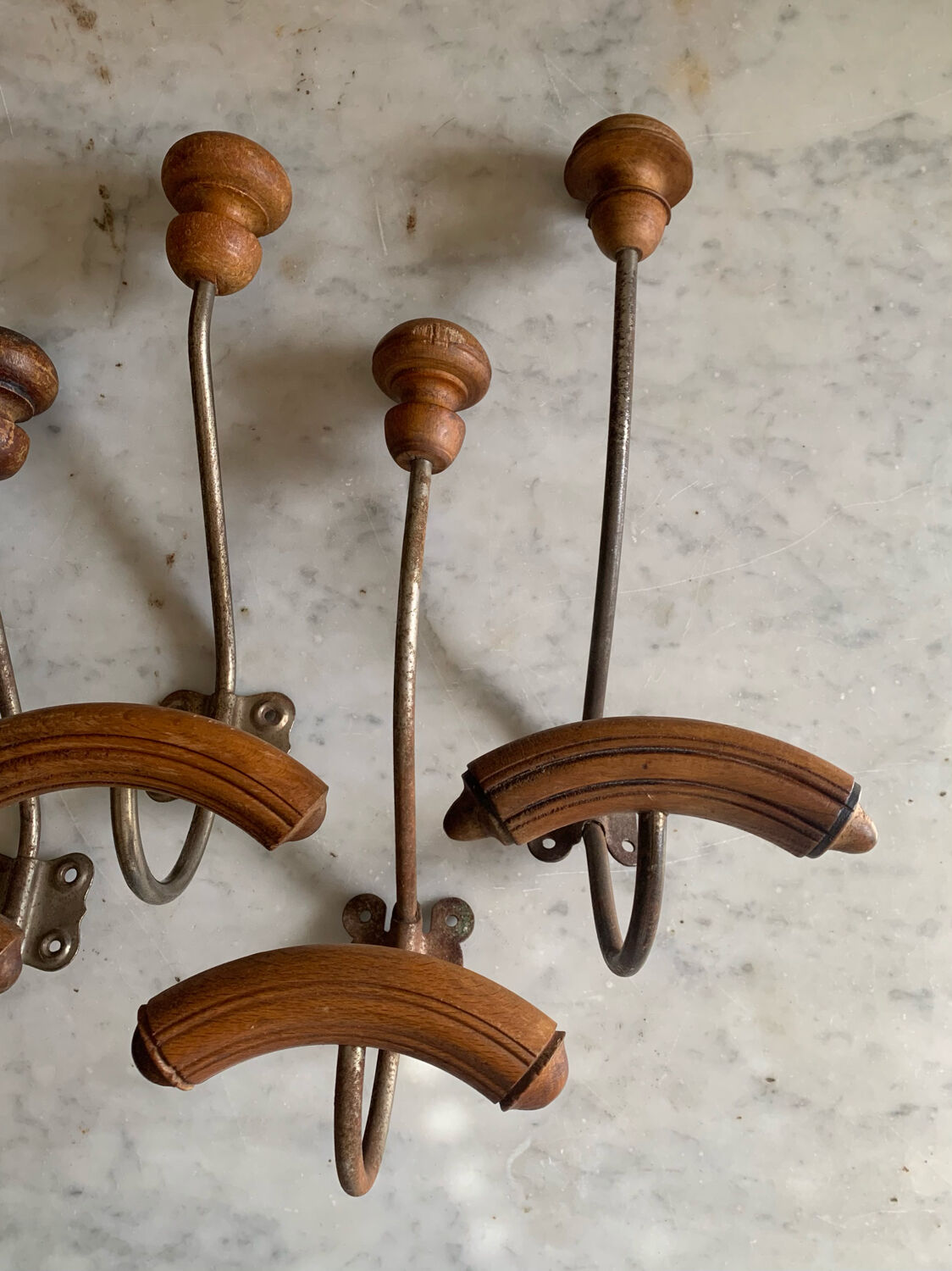 Set of 4 double hooks