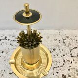 Ashtray on foot