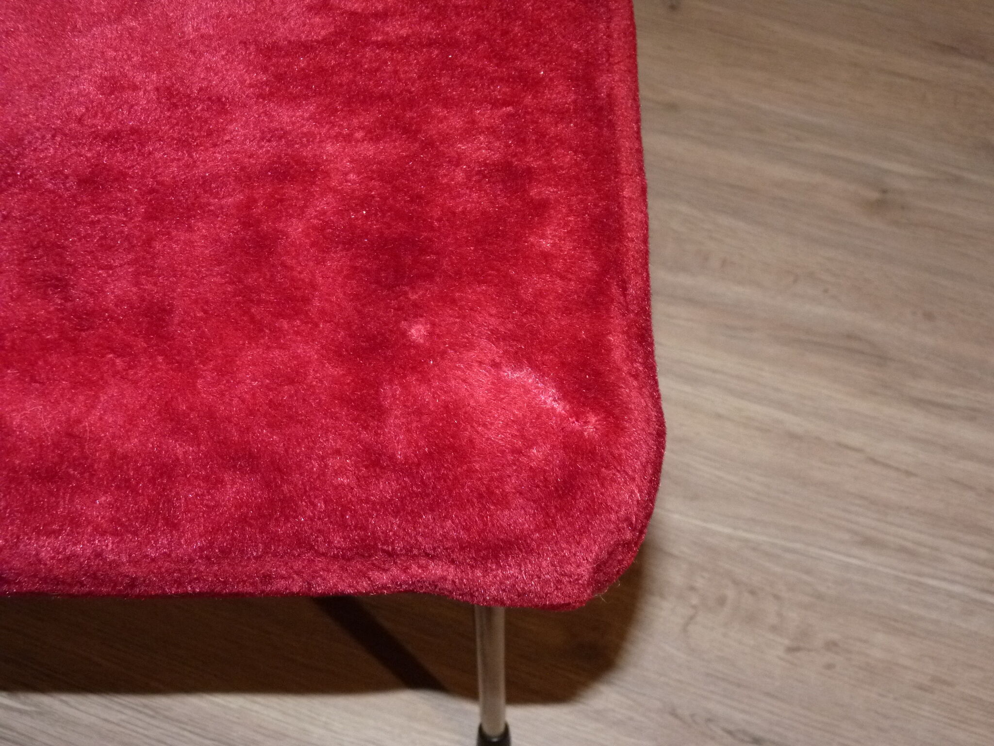 Armchair red Kiss edited by Pelfran