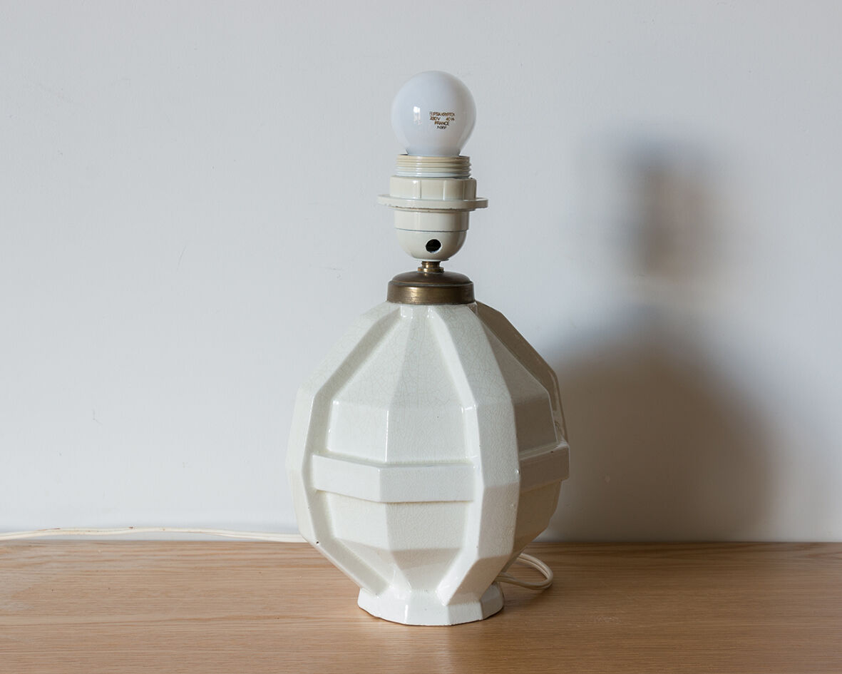 Art deco lamp