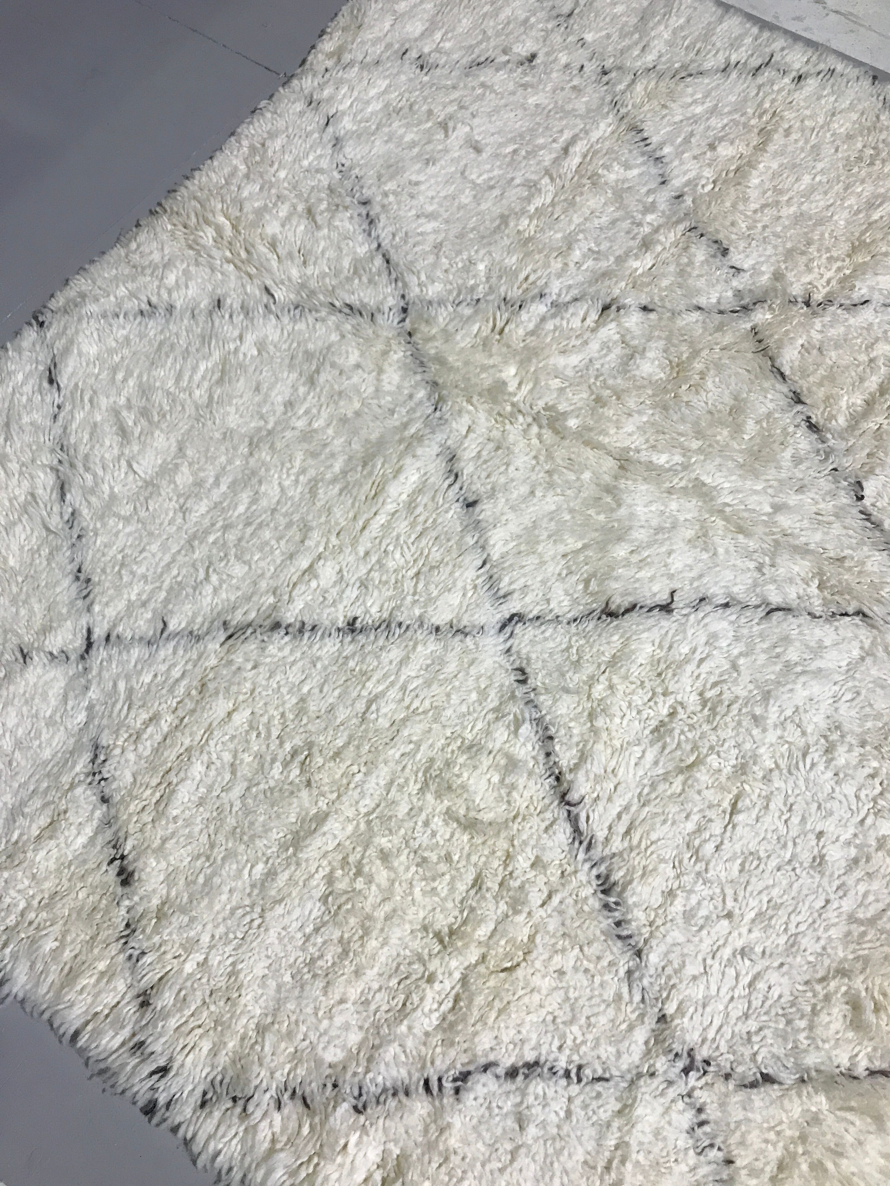 Tapis berbère 290 x 195 cm Beni Ouarain, Marmoucha