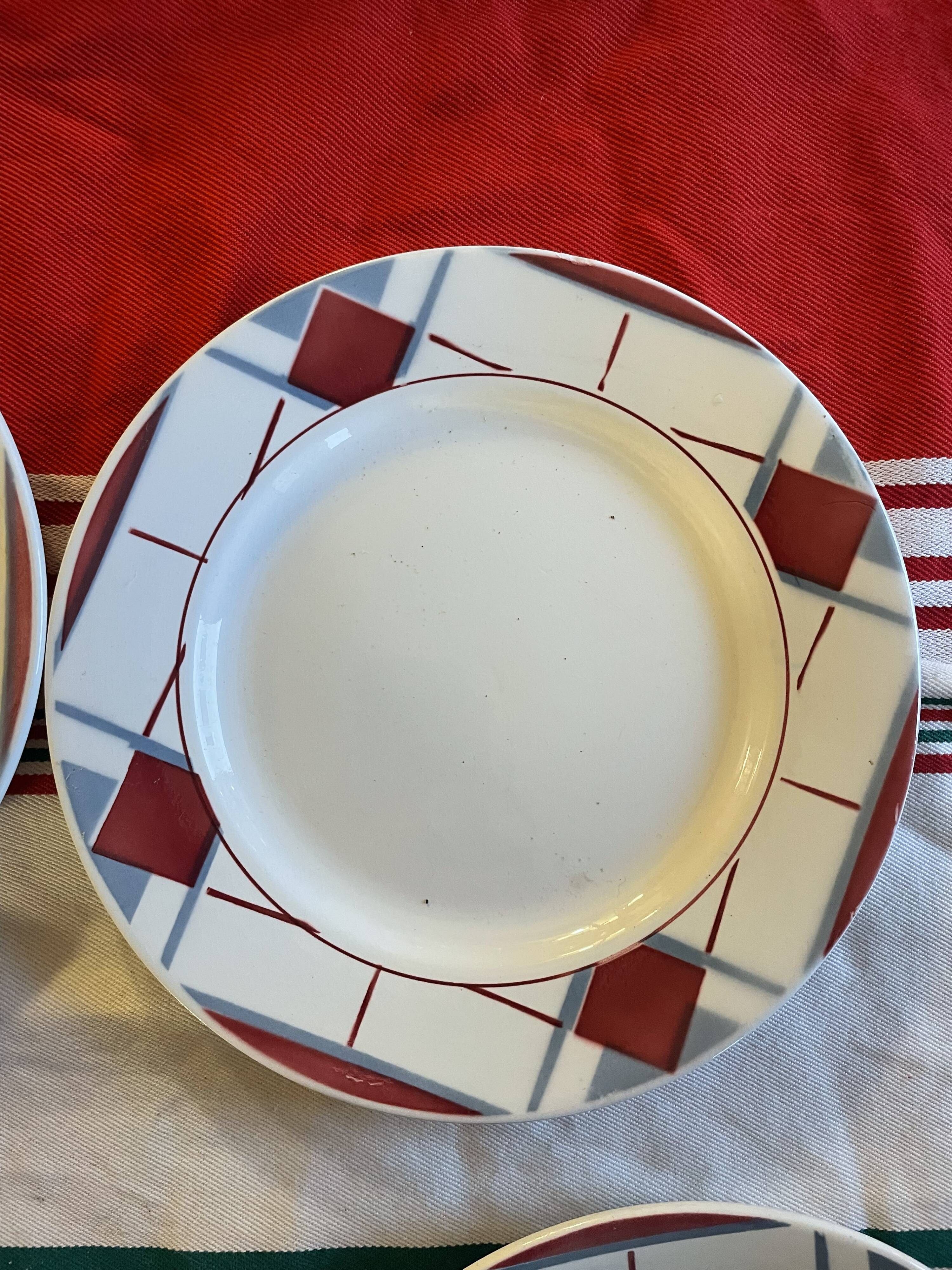Set of 6 old Digoin plates in Sarreguemines earthenware