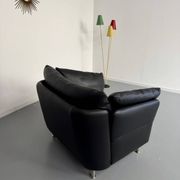 Contemporary design armchair Intertime I-Cielo in black leather