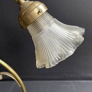 Table lamp – Golden brass and molded glass