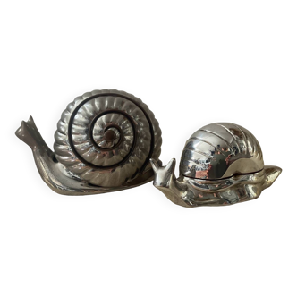 Duo vintage snail jewelry boxes in silver metal