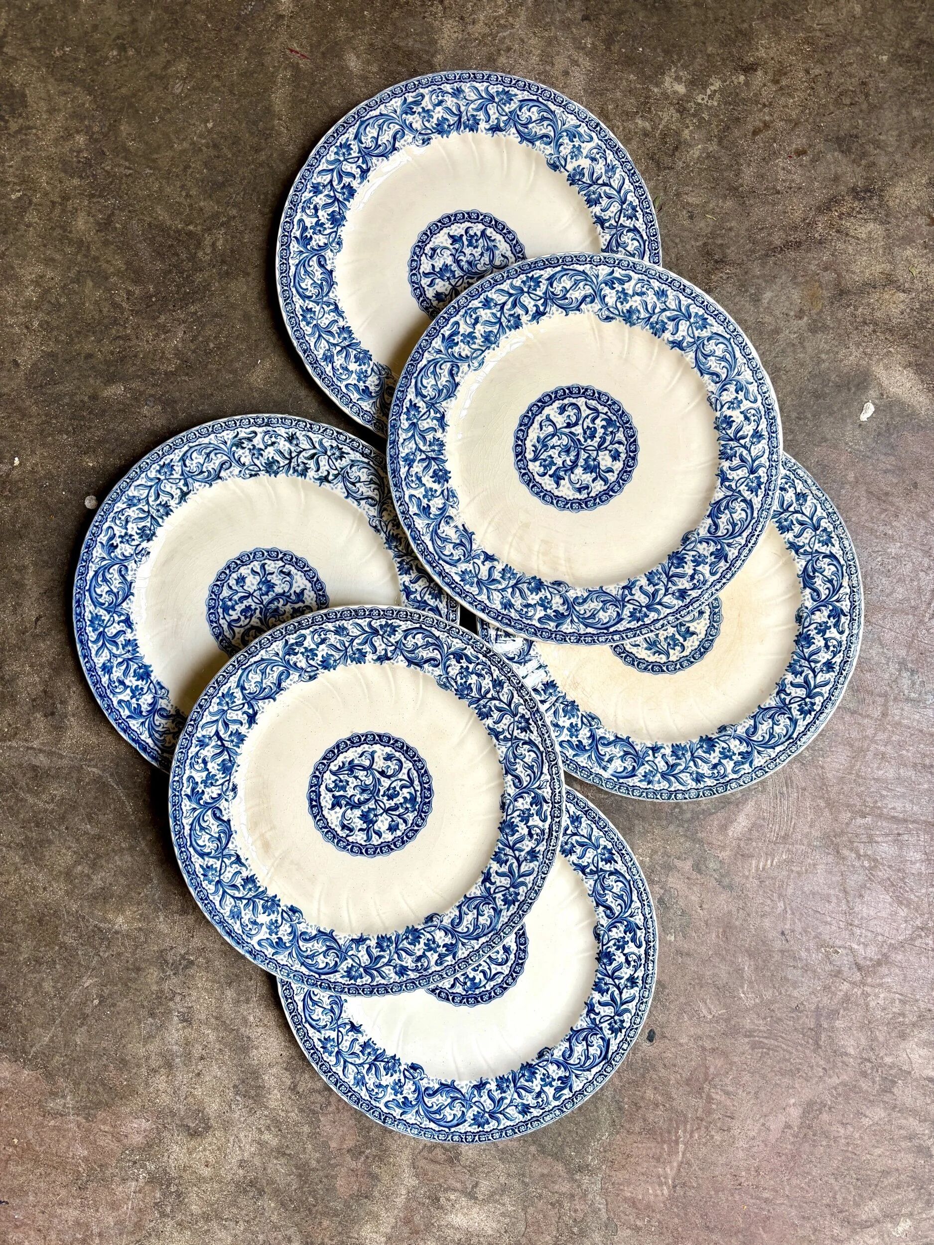 6 blue ironstone dinner plates from Gien