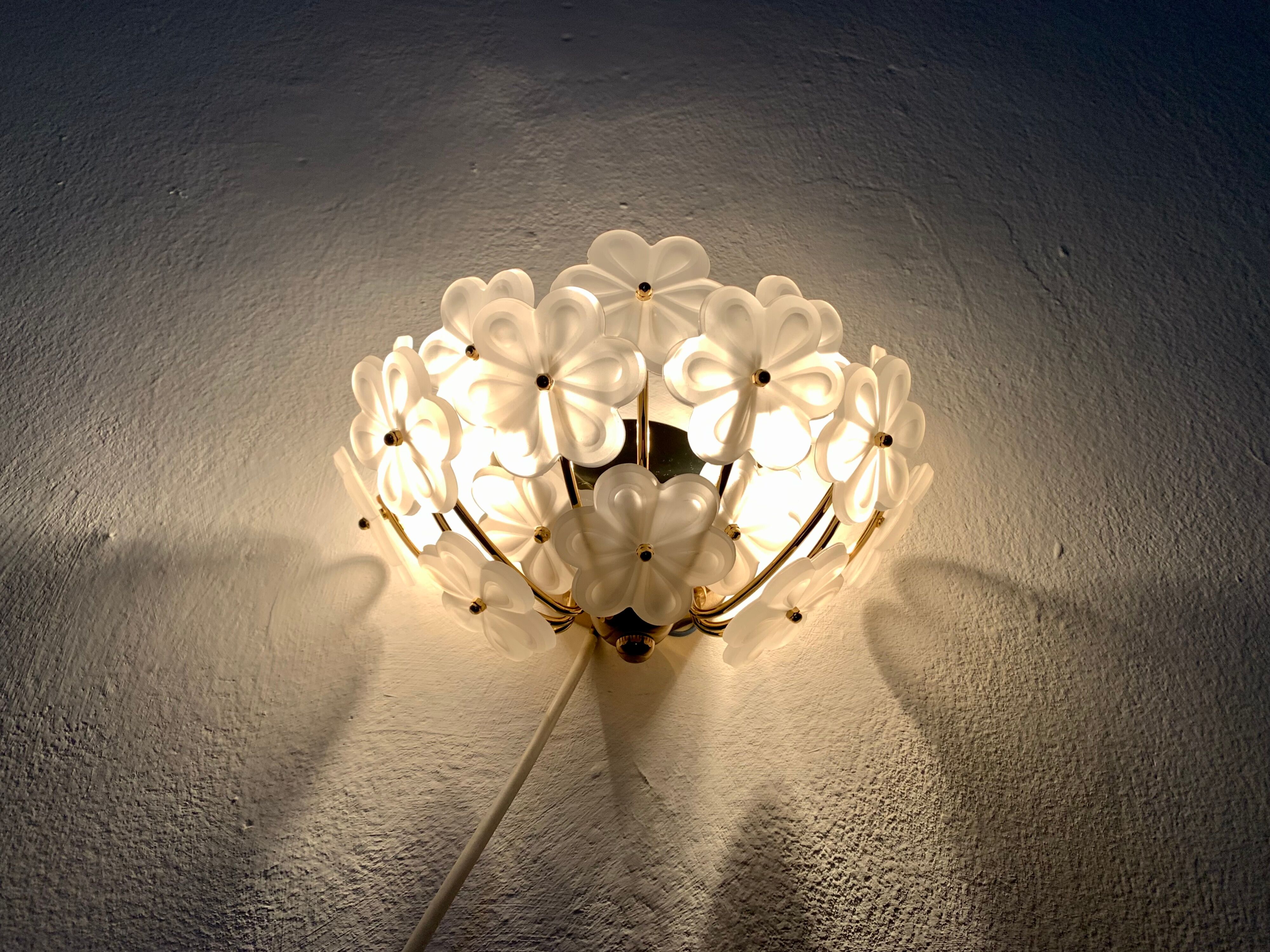 1 of 2 Floral Crystal Glass Wall Lamps by Ernst Palme