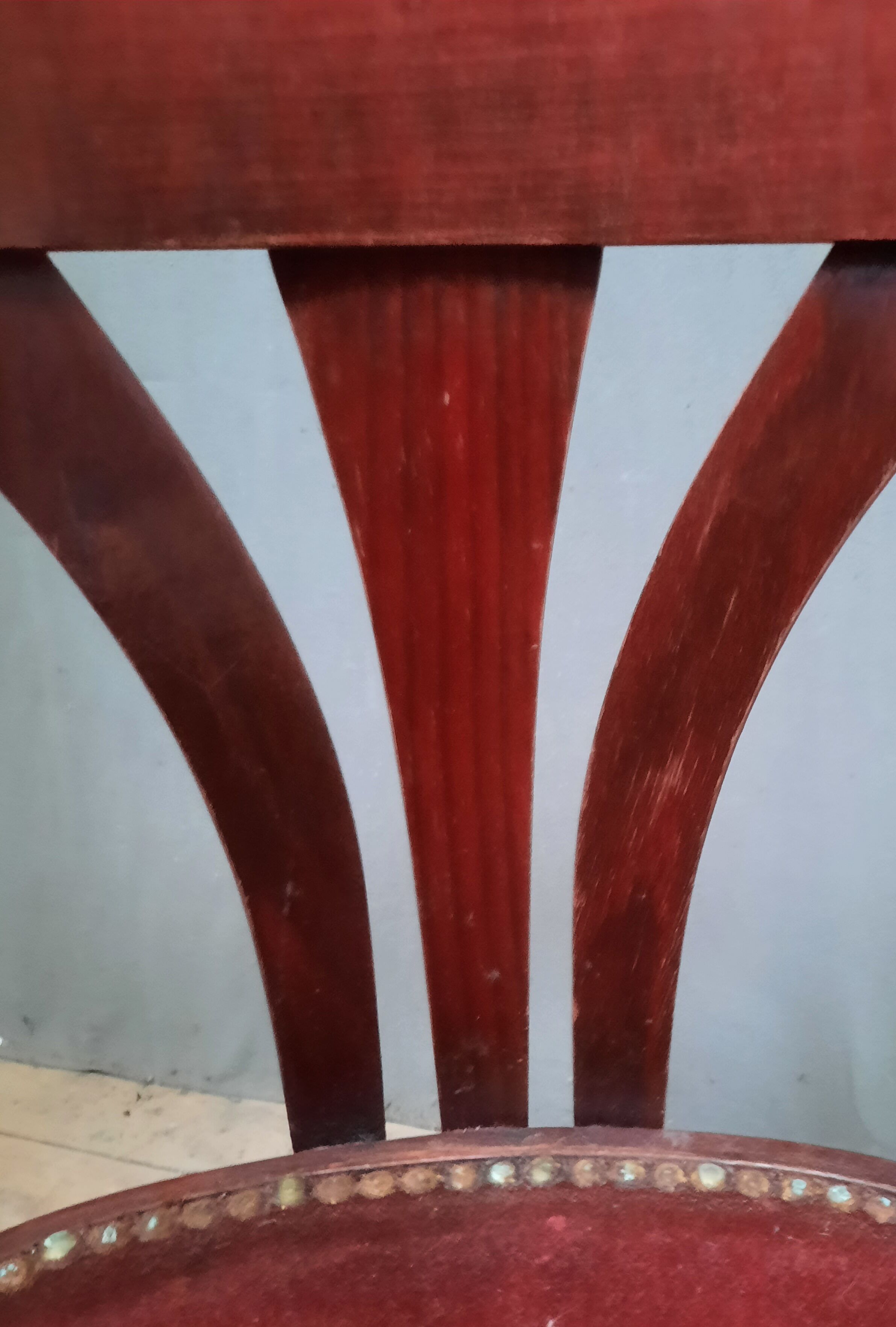 Serie de 6 chaises bistrot en bois courbé