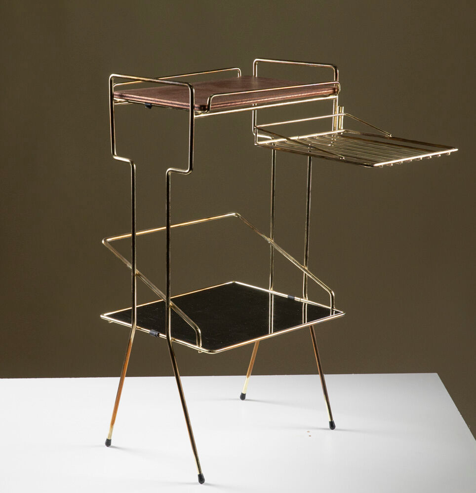 Accent furniture in gilded metal