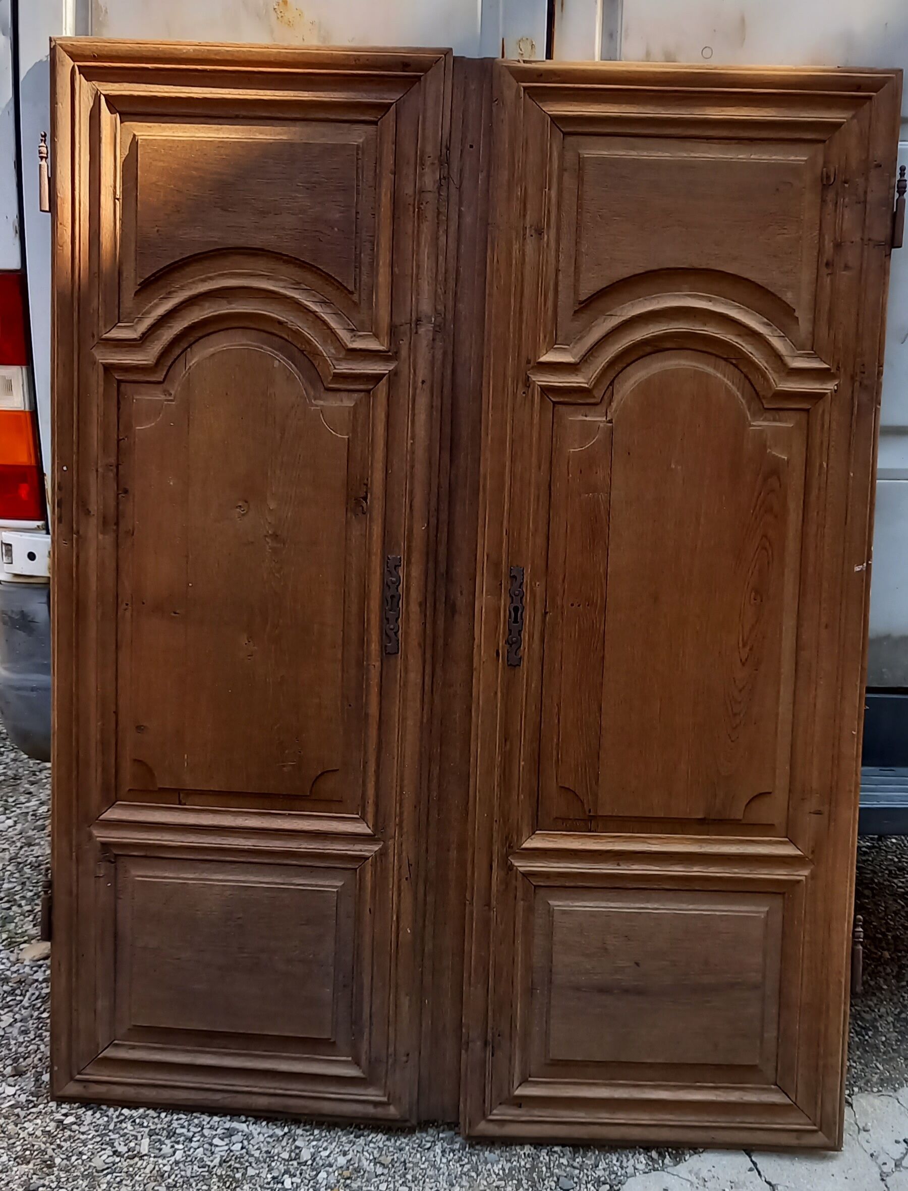 Portes d'armoire en chêne