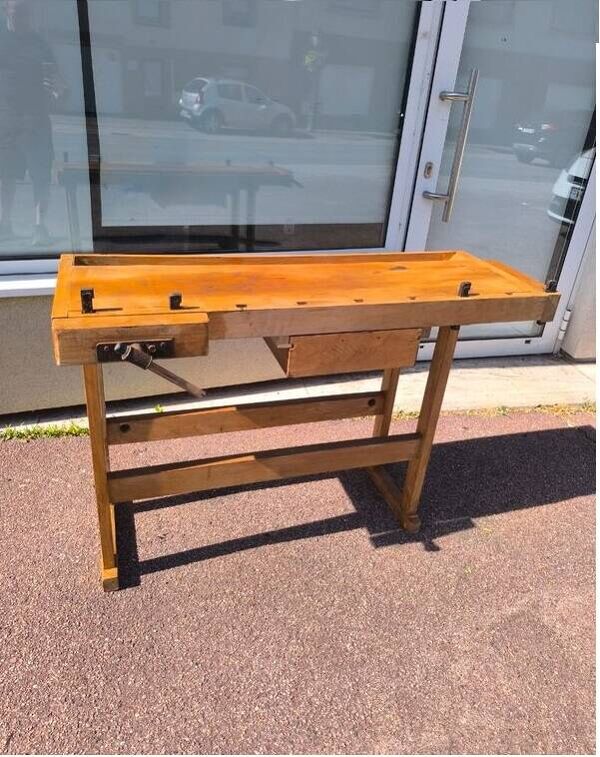 Petit établi de menuisier vintage en bois massif – Console de charme