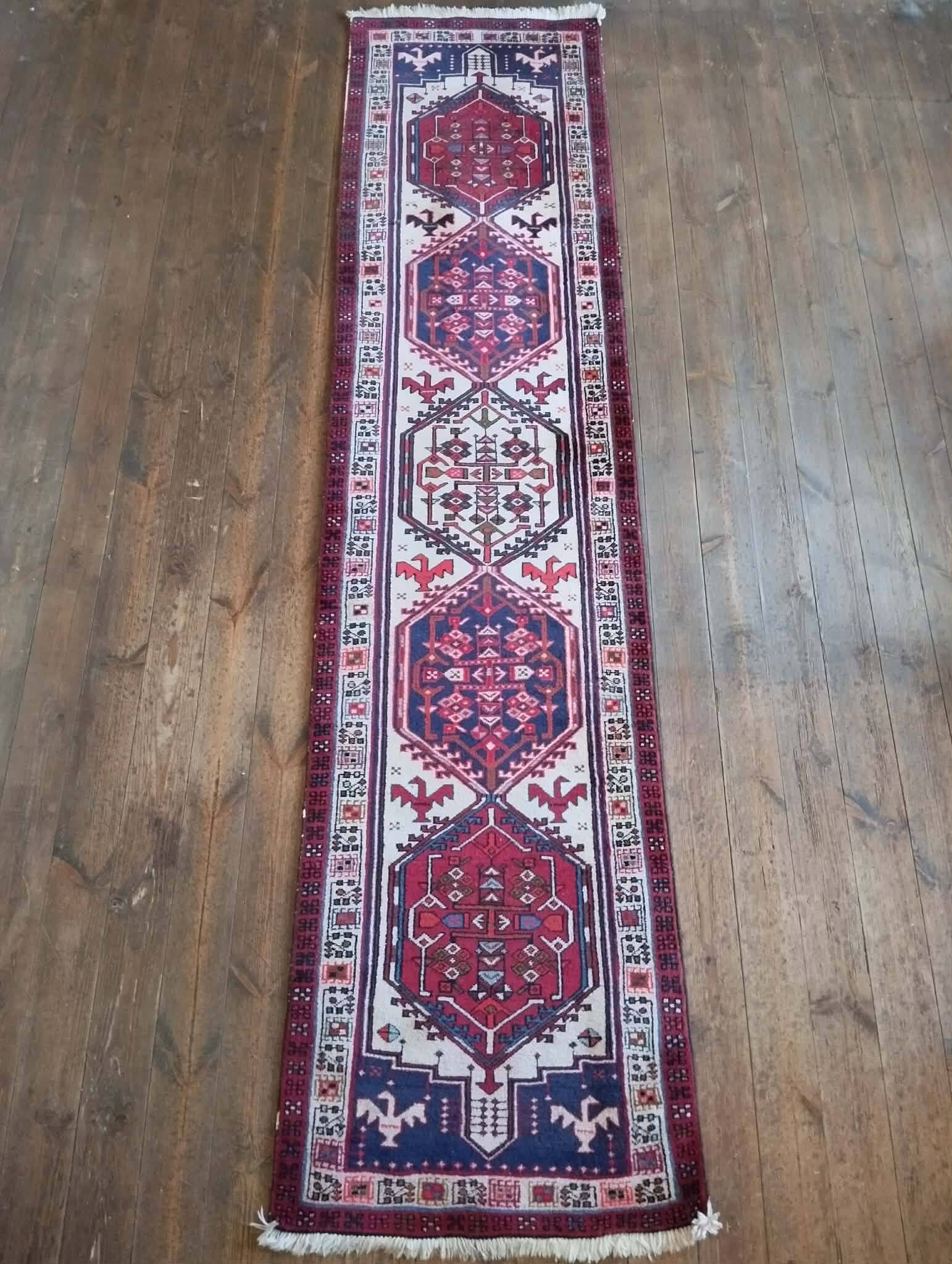 Handmade Persian Heriz hallway rug 295x70cm