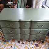 Crossbow chest of drawers