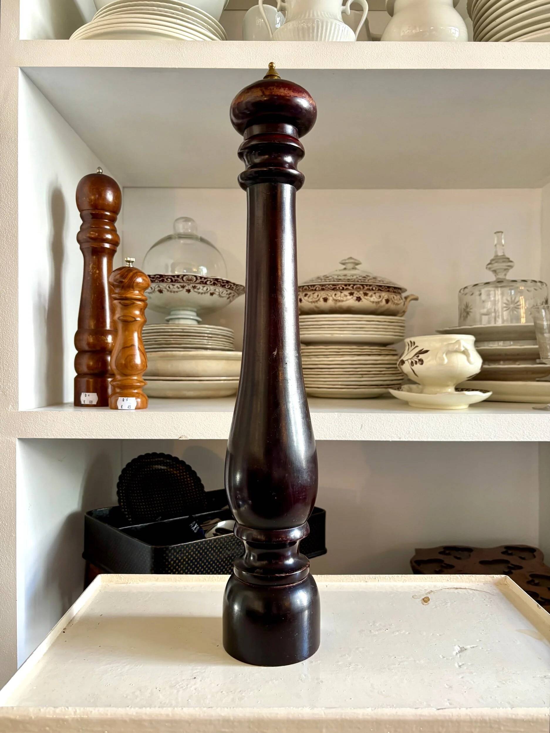 Dark Wood Pepper Mill No. 1