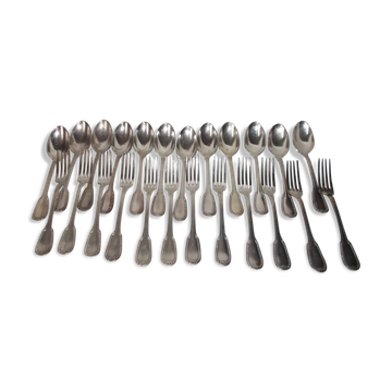 24-piece silver-plated cutlery set with box