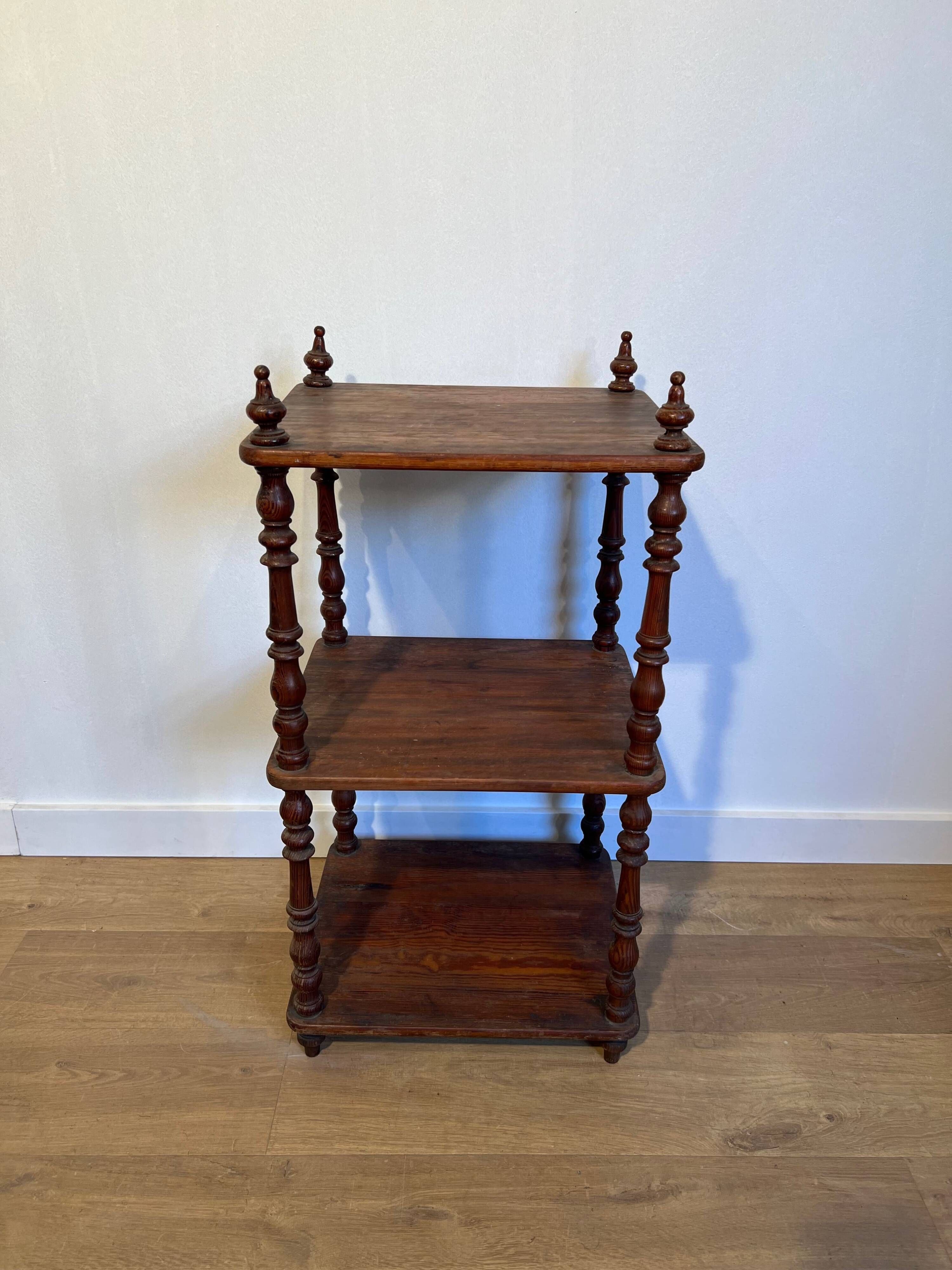 Three-Tier Shelf in Pitch Pine with Turned Columns and Spindles. Work