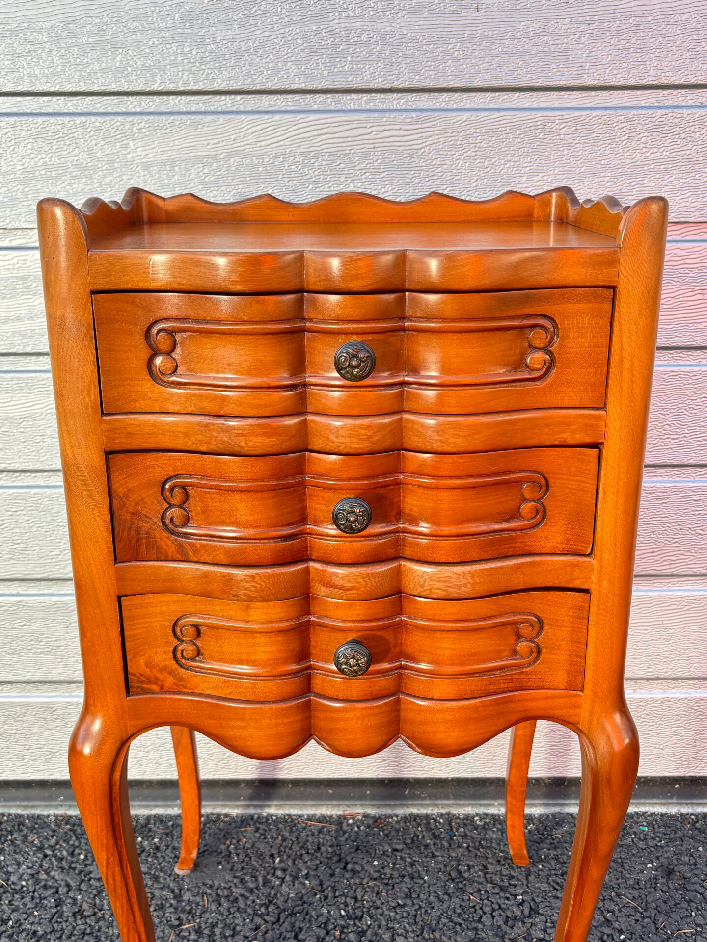 Vintage 1970s bedside table in carved wood – Louis XV style