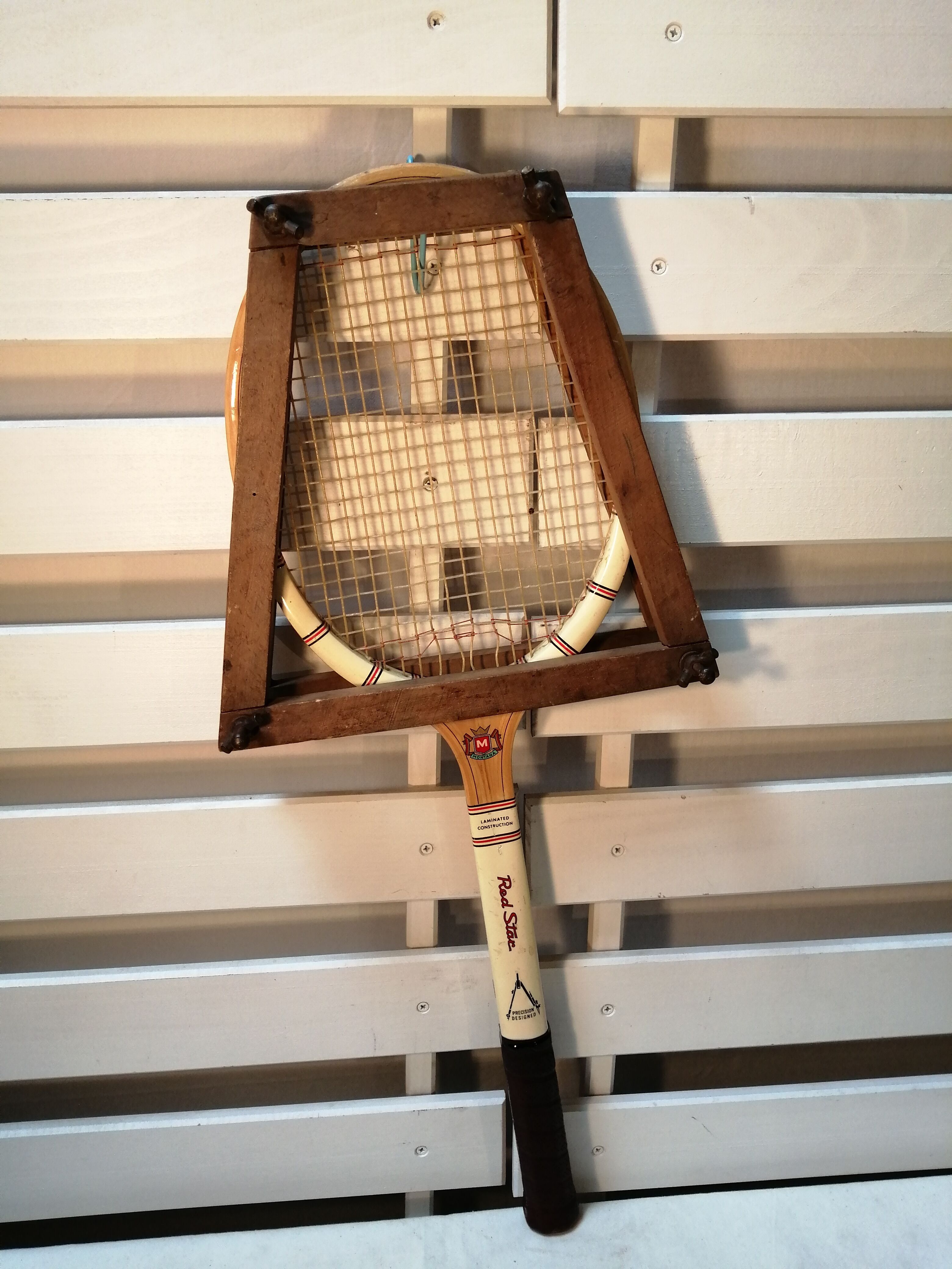 Vintage tennis racket Red star Montana