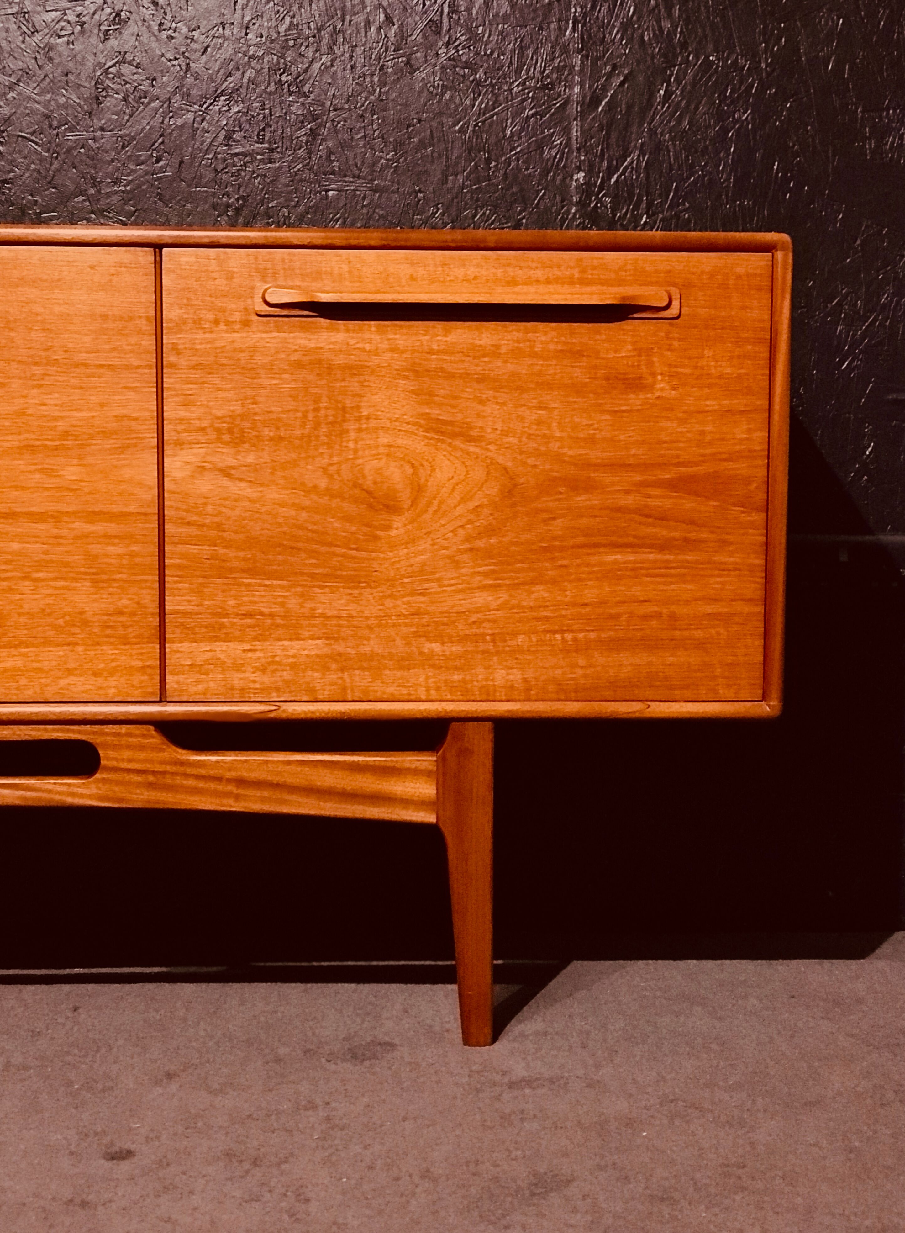 Teak sideboard by Dalescraft, 60’s
