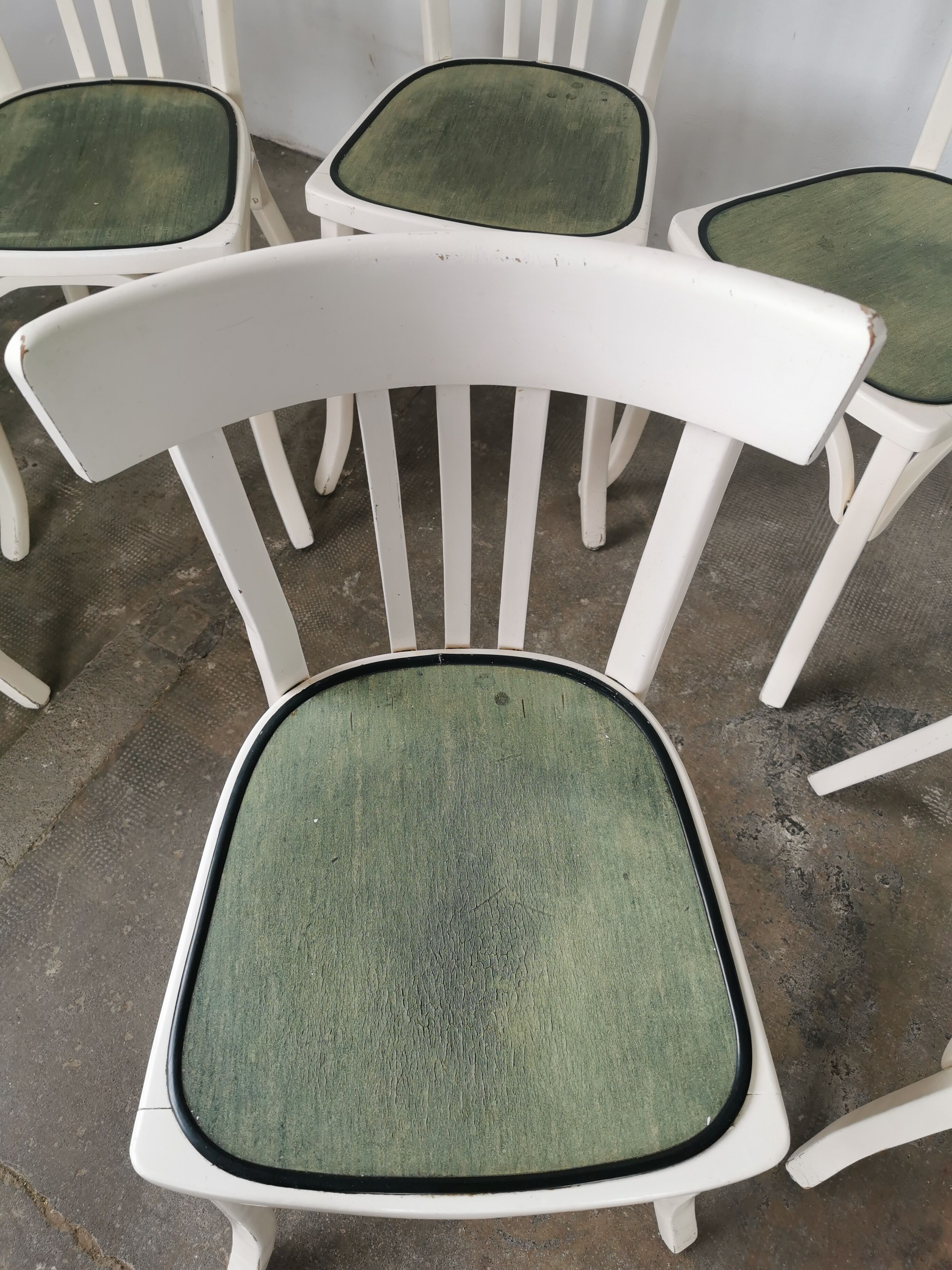 Set de 6 chaises bistrot blanches
