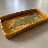 Plat en céramique signé Arlette