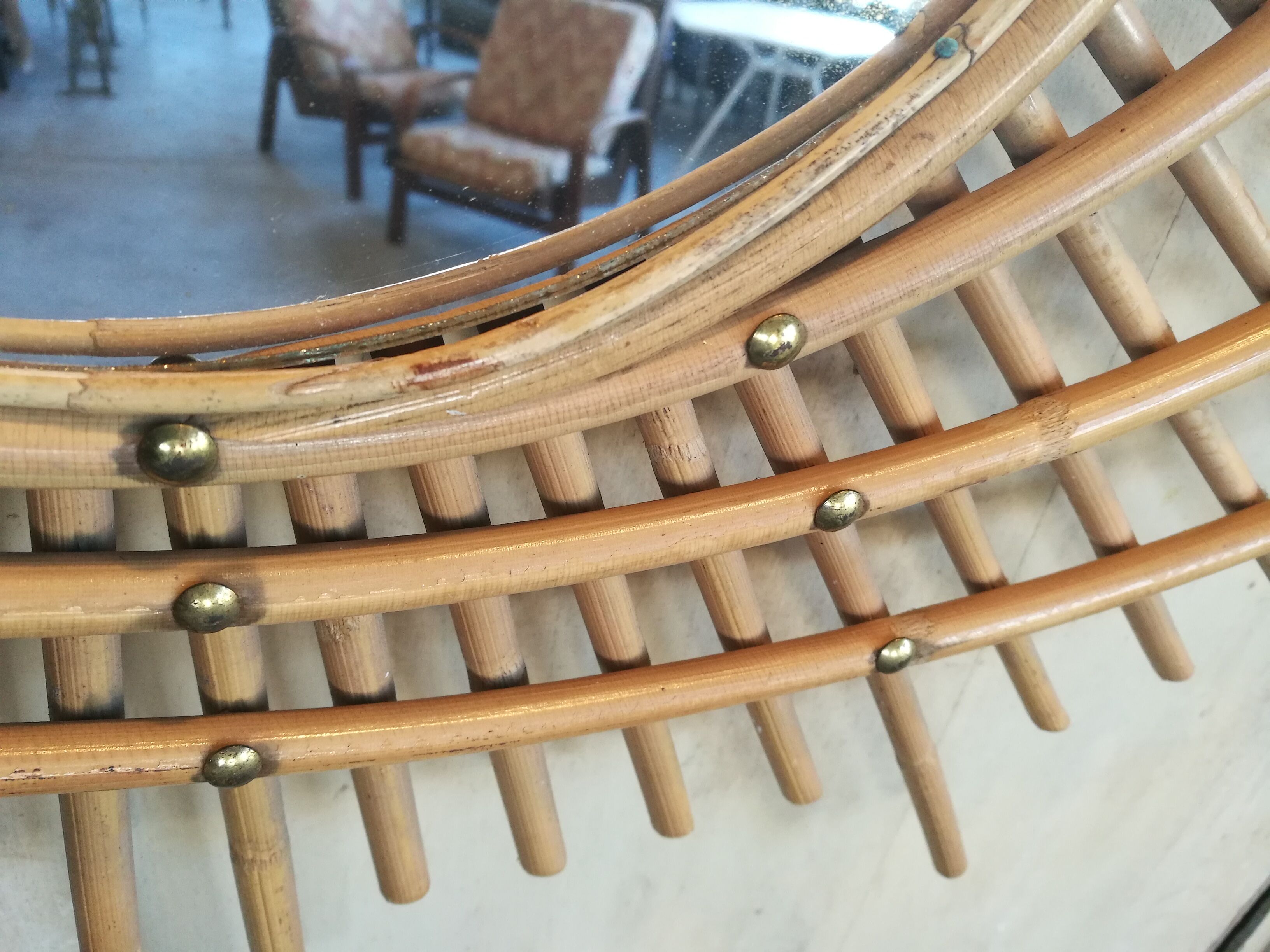Sun in ellipse rattan mirror 83x66cm