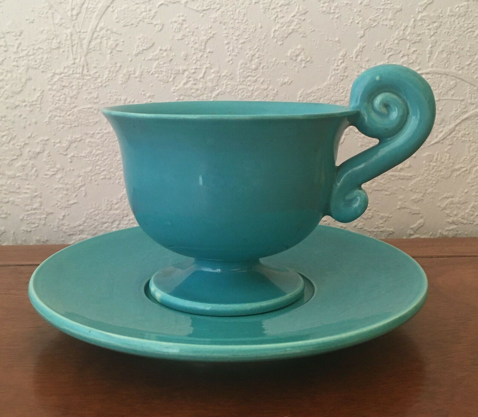 Lot of 5 cups and under ceramic cups 60-70 years