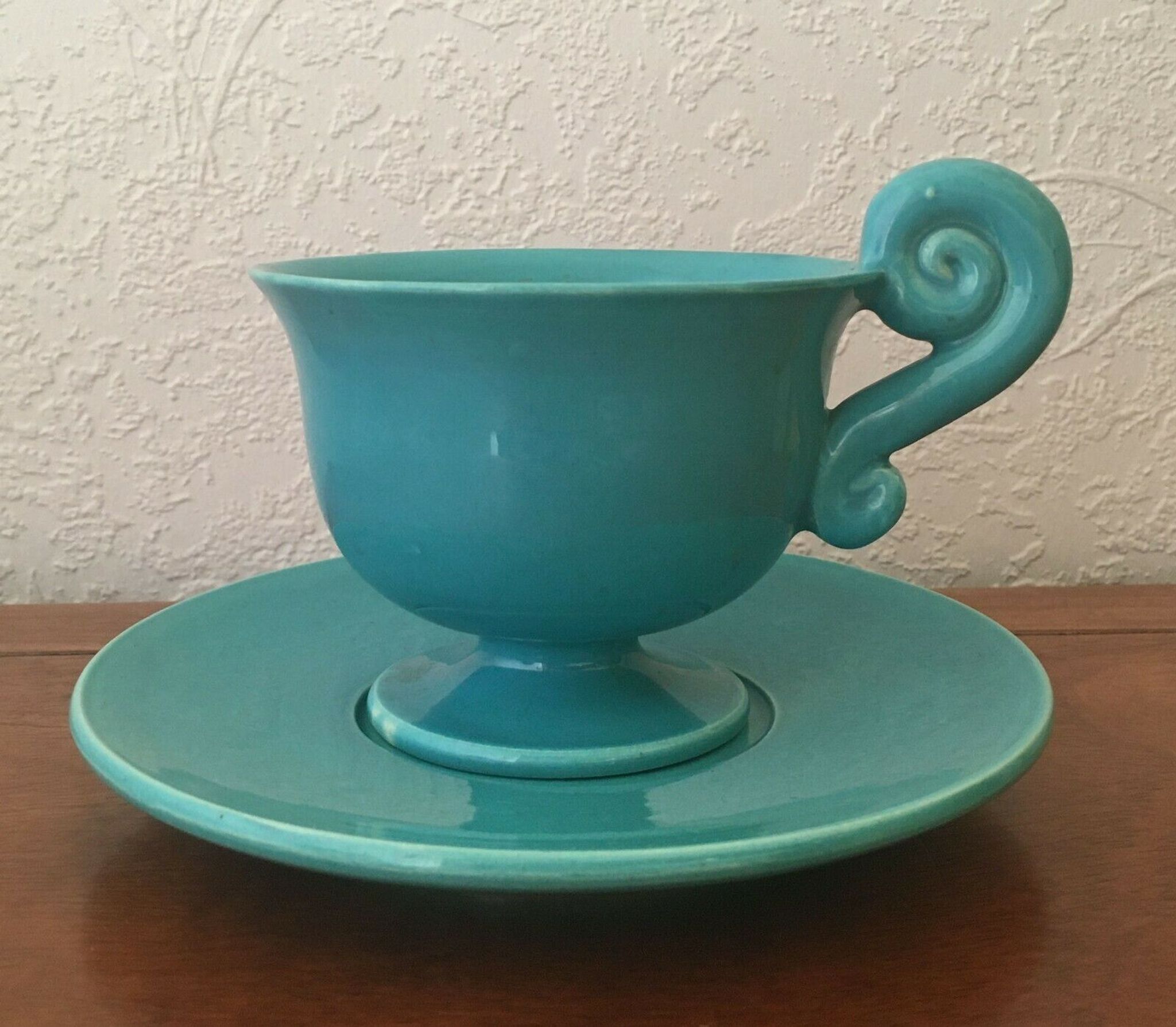 Lot of 5 cups and under ceramic cups 60-70 years