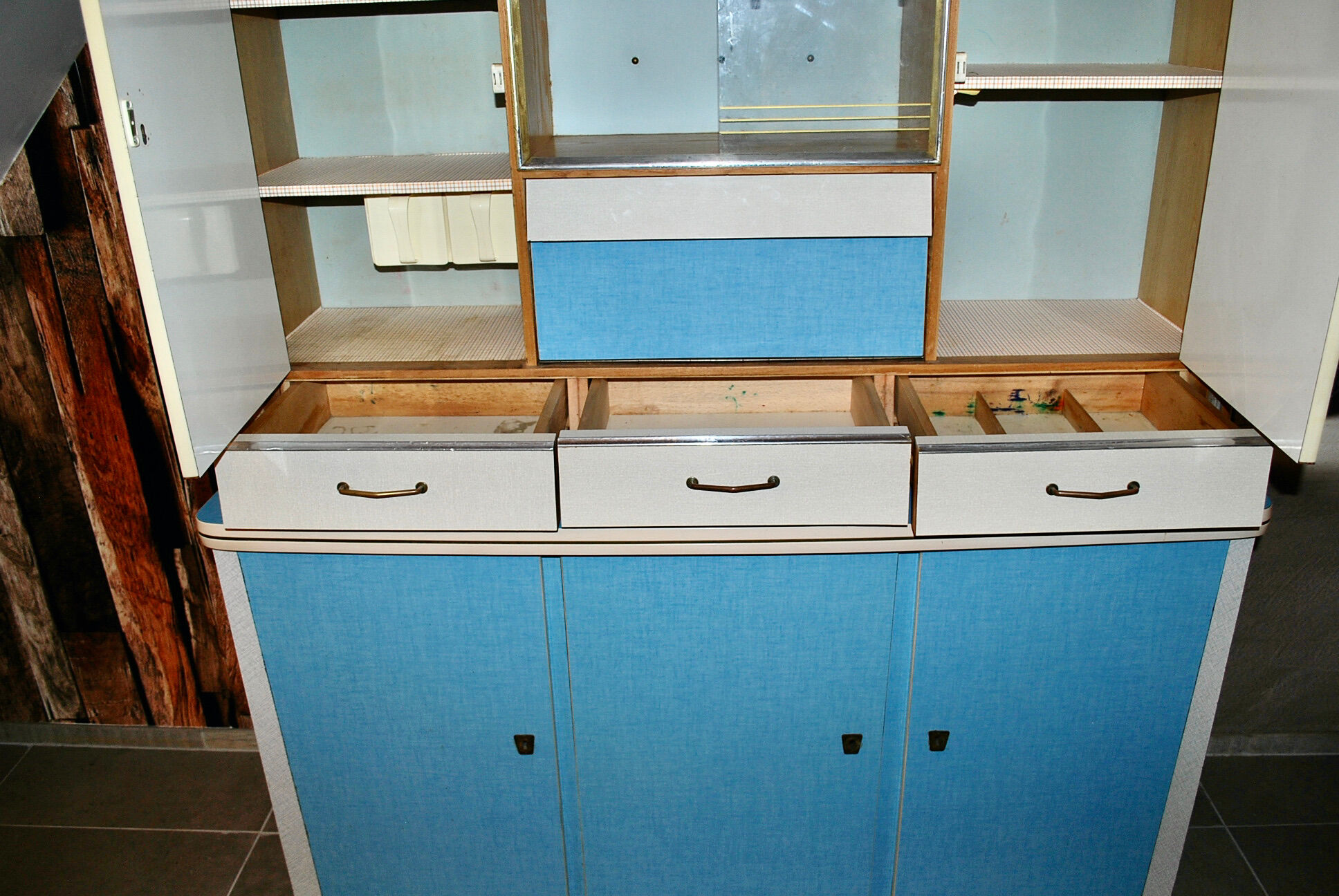 Vintage buffet