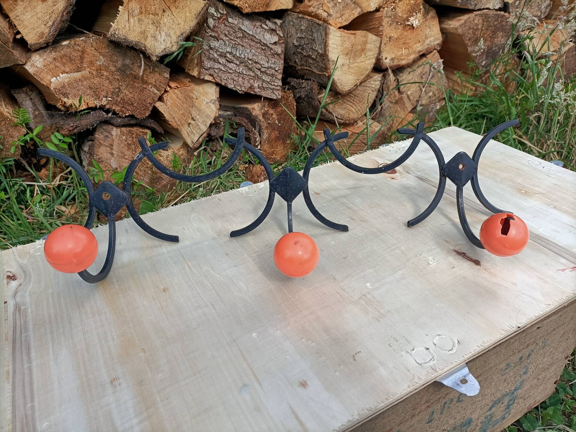 Retro wrought iron coat rack 💐