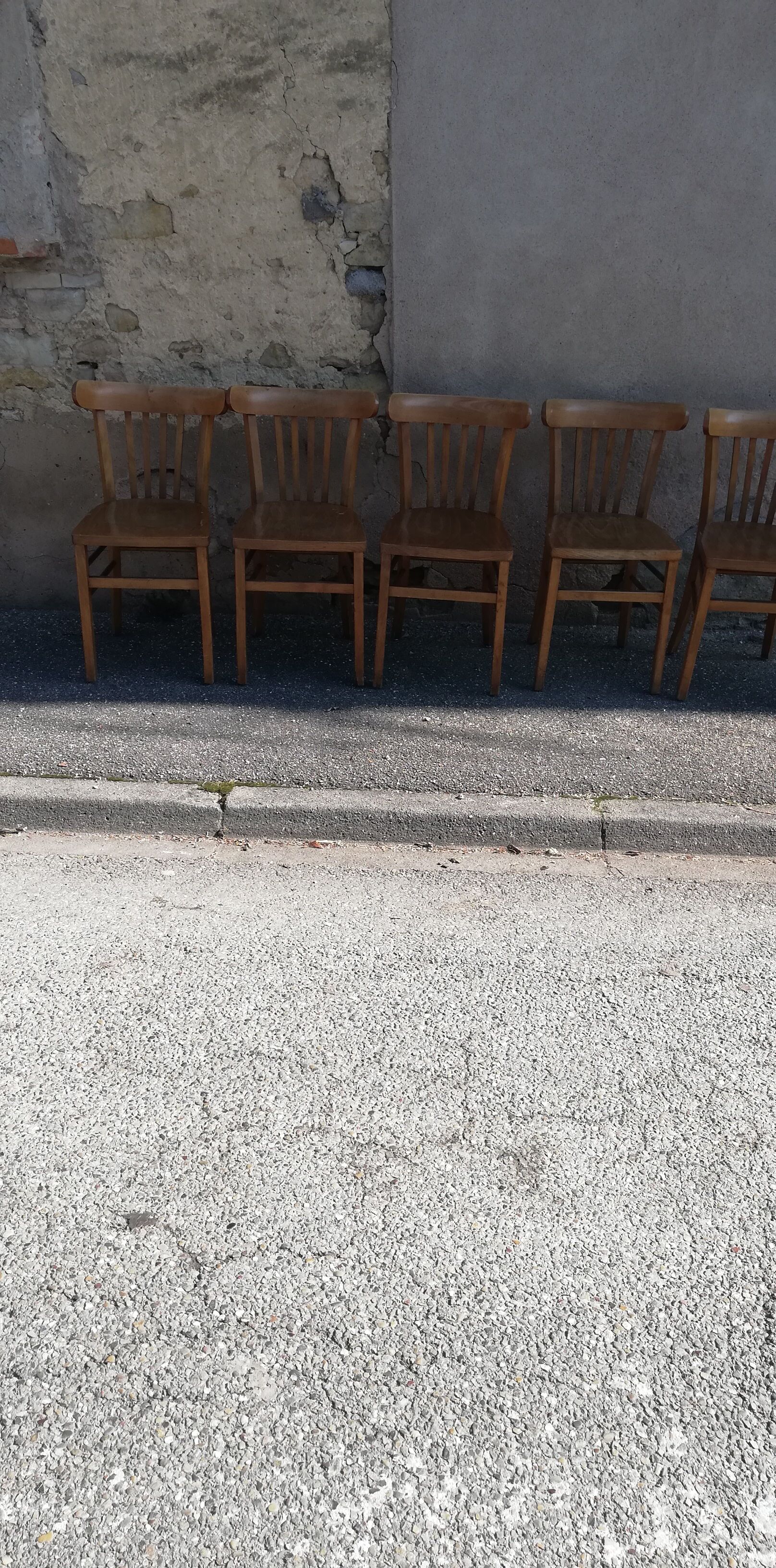 Set de 5 chaises bistrot vintage