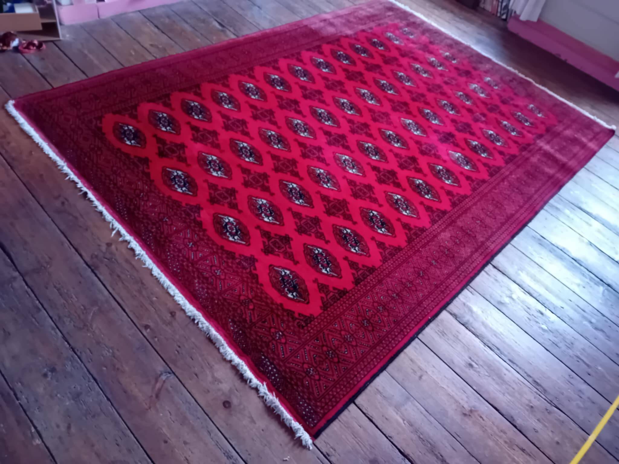 Handmade Turkmen Bukhara Rug 292x201cm