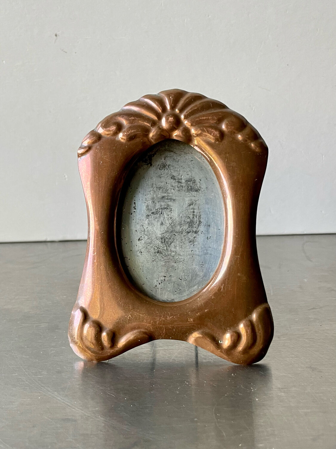 Antique art nouveau copper metal photo frame  hammered copper  frame measurements 12 cm x 9 cm