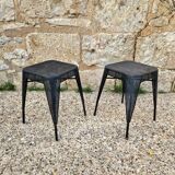 2 stools