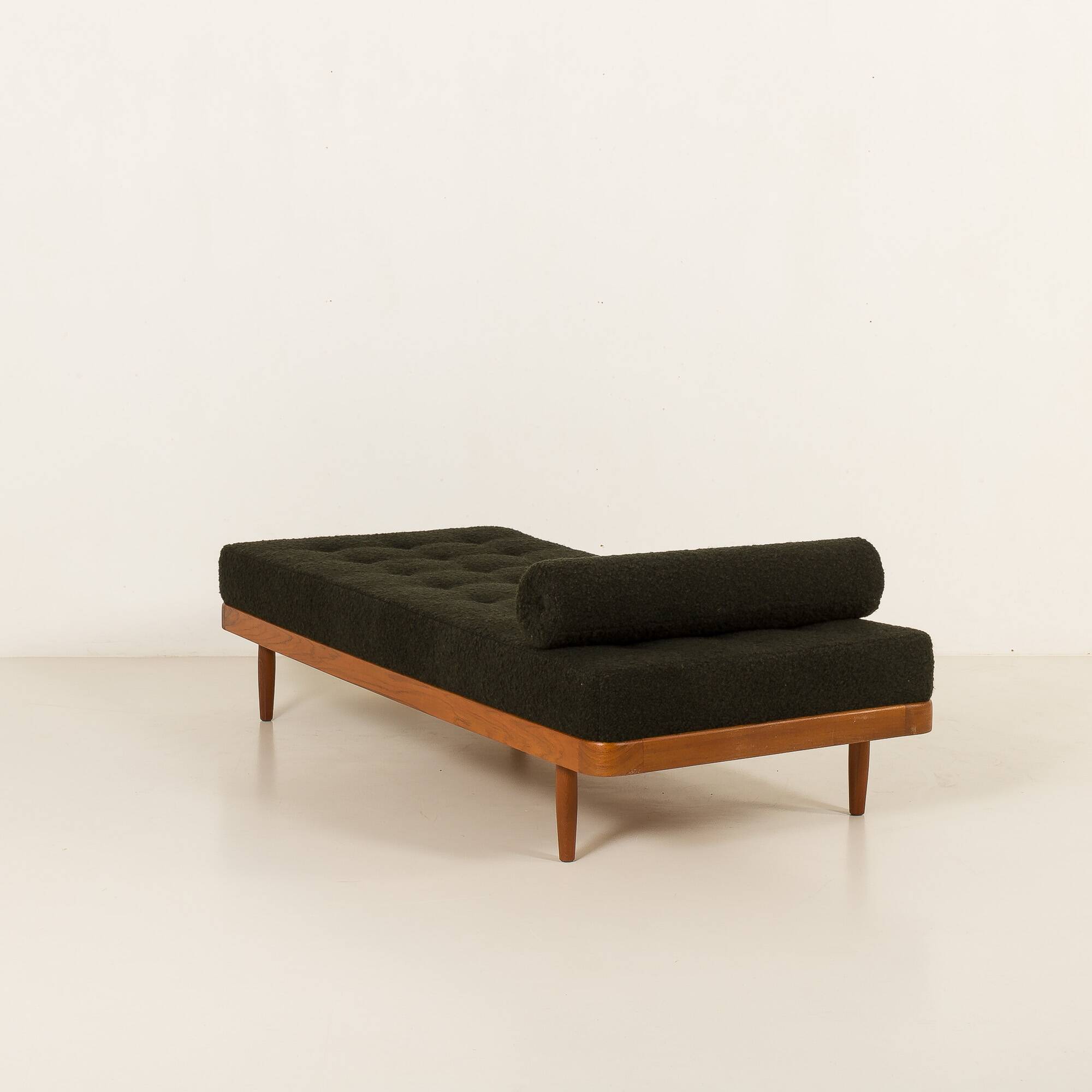 Danish teak daybed in thick boucle fabric, 1960s