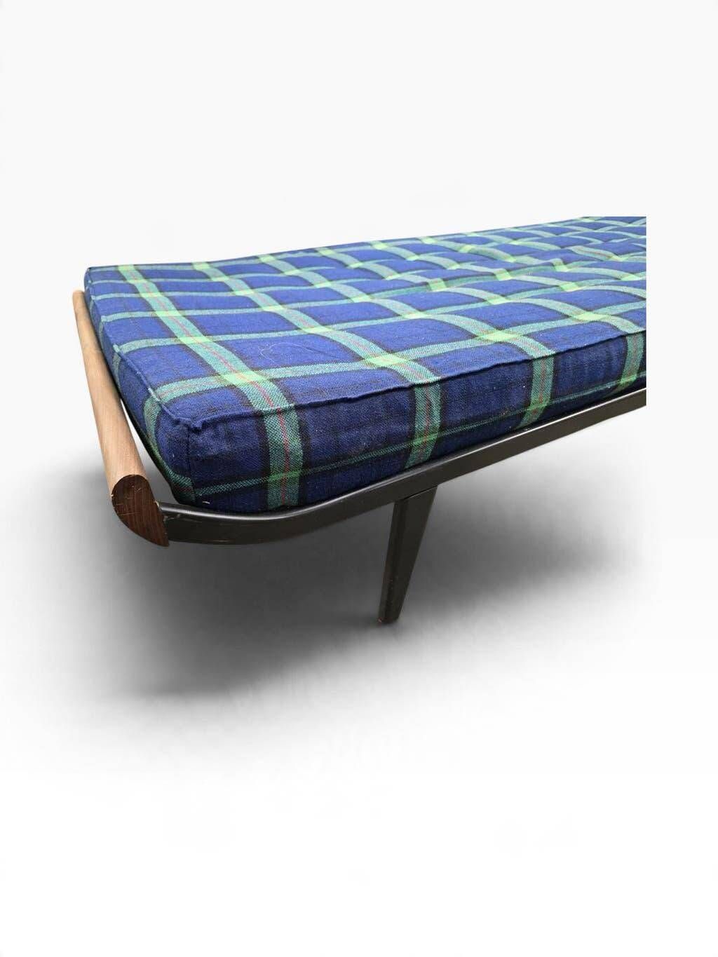 Vintage "Cleopatra" bench by Dick Cordemeijer for Aupin