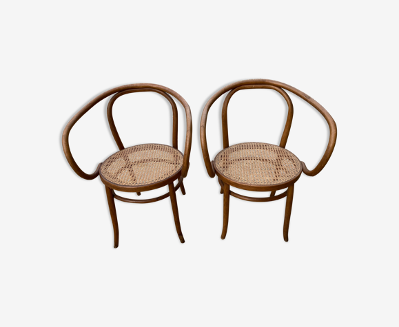 Paire de fauteuils « le corbusier « par Baumann