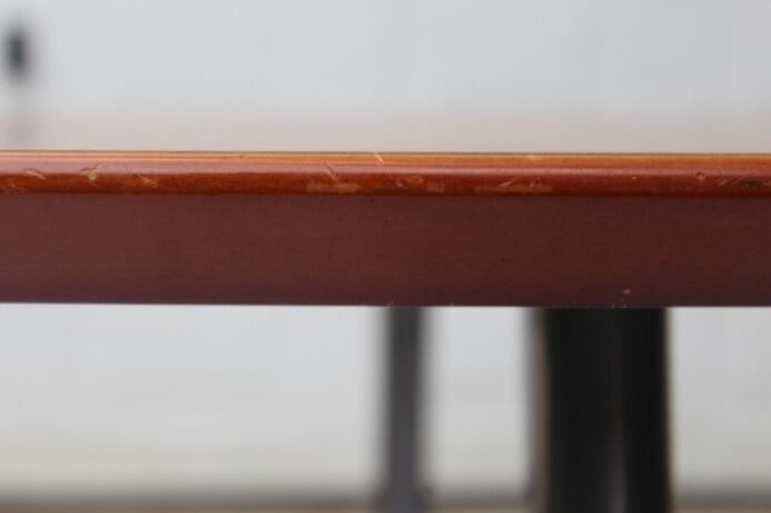 Table ovale style industriel D.Pro