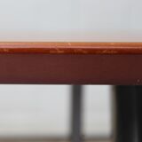 Industrial-style oval table D.Pro