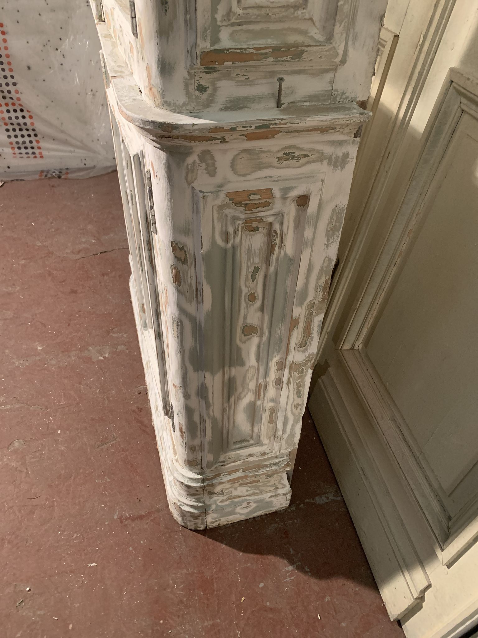 Showcase furniture style lacquered wood XX century