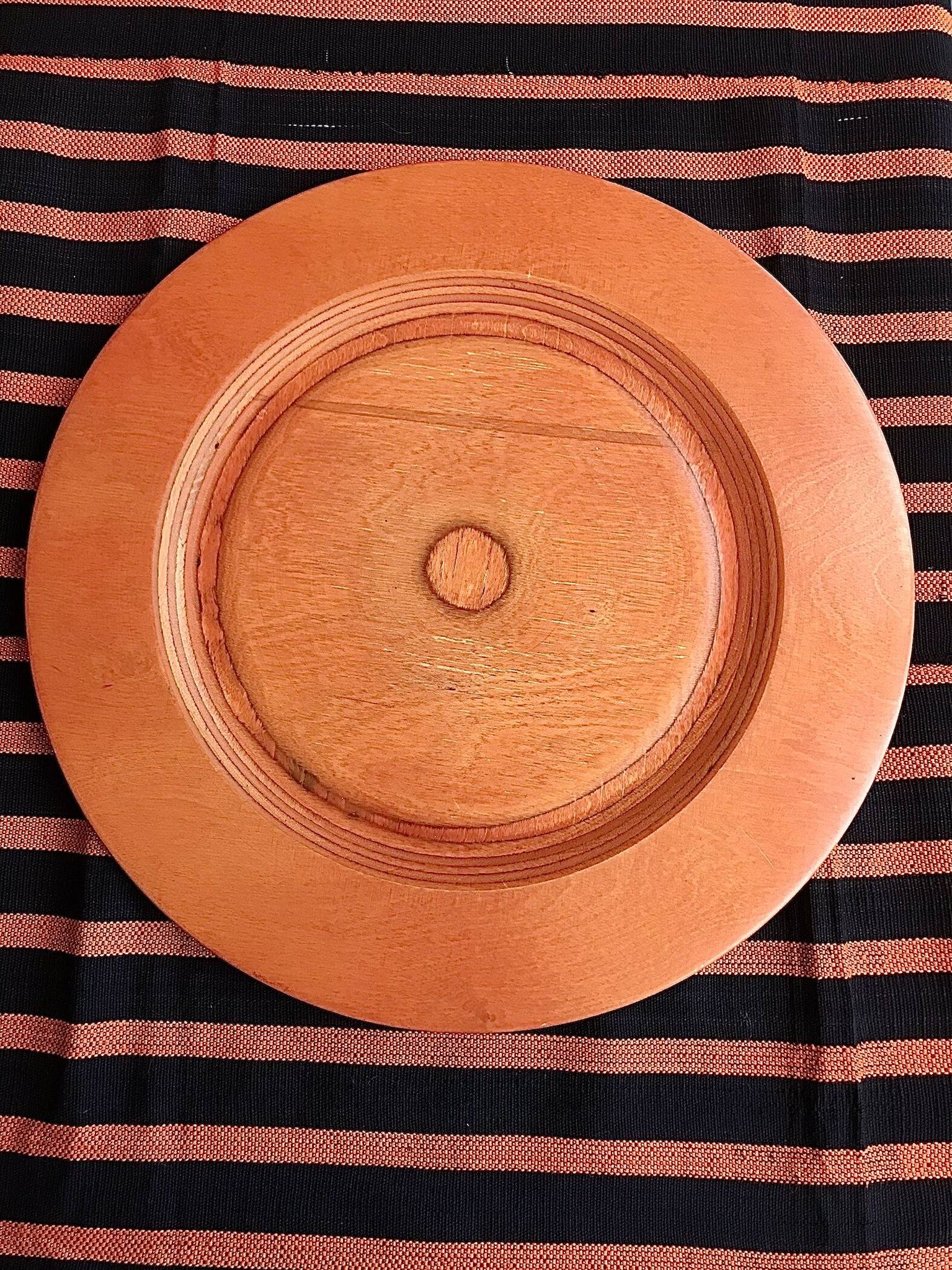 Plat en bois finlandais, design Eero Saarinen