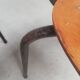 Série de 12 chaises en métal et bois